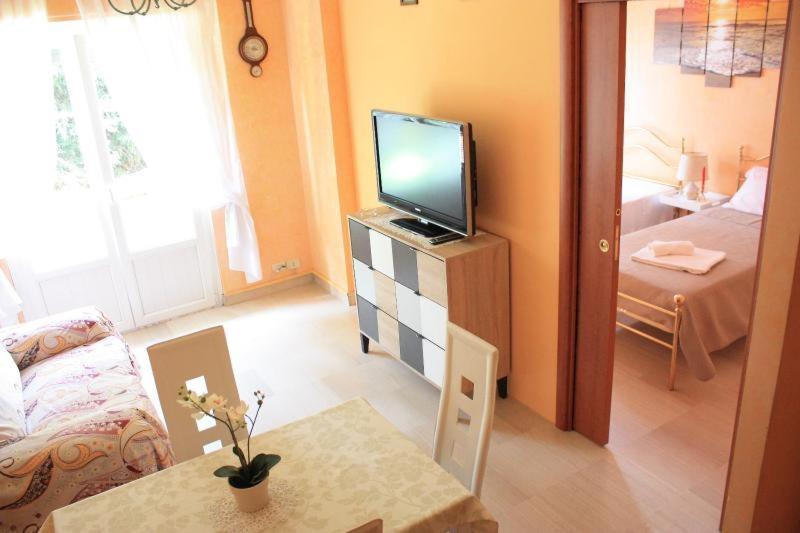 Apartment At Colosseo With Terrace Overlooking The Garden By Lyon Roma Dış mekan fotoğraf